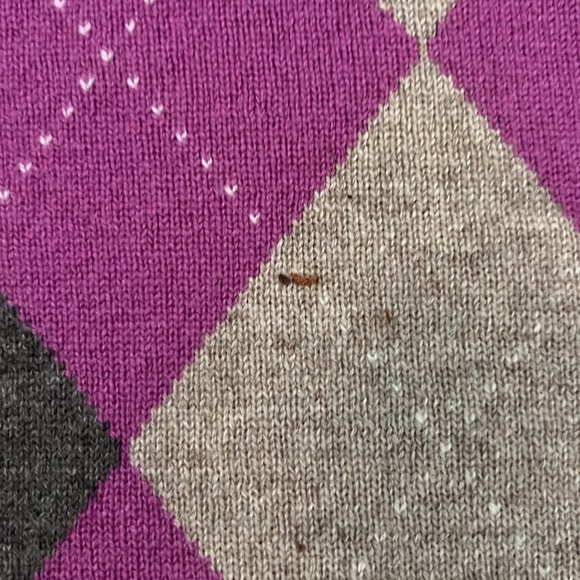 Banana Republic Cashmere Sweater - Picture 3 of 8